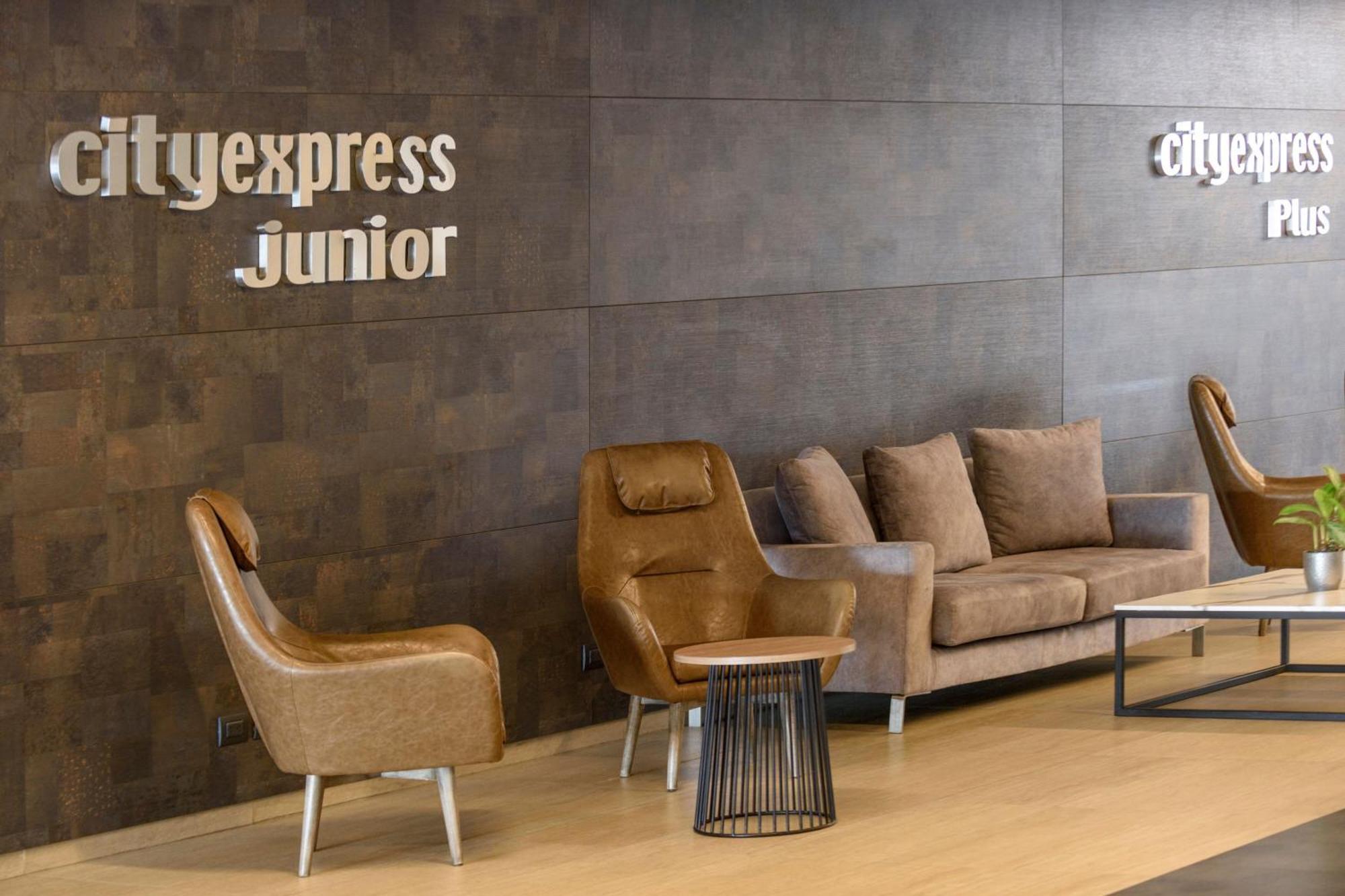 City Express Junior By Marriott Bogota Aeropuerto Hotel Eksteriør billede